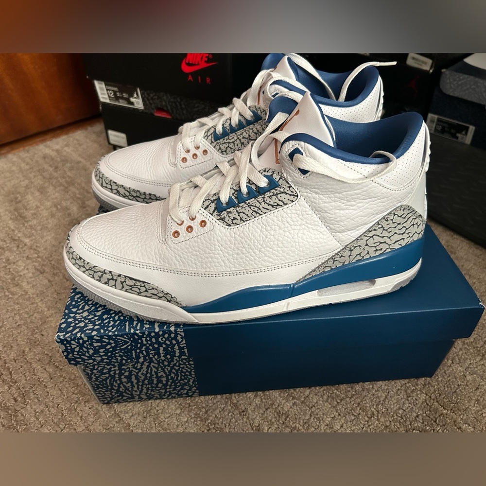 Air Jordan 3 Wizards